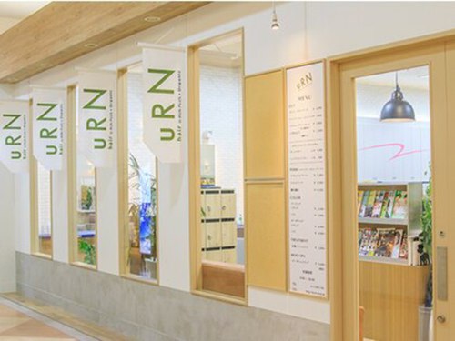 ジョリィネイル 平岡UrunPlus店(jolinail)(北海道札幌市清田区平岡3条5-3-1 イオンモール札幌平岡1F Urun Plus内)