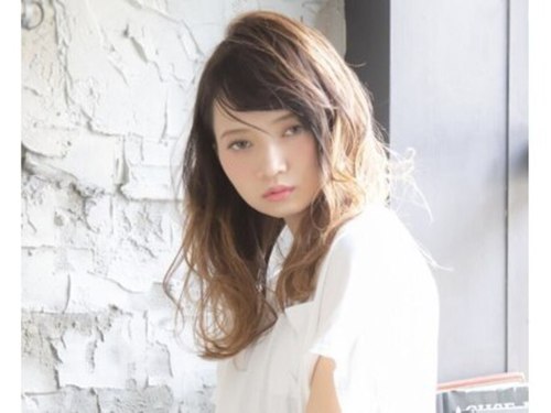 リズ(Li's produced by Lim)(北海道札幌市北区北7条西4-4-1 第5北海道通信ビル7F)