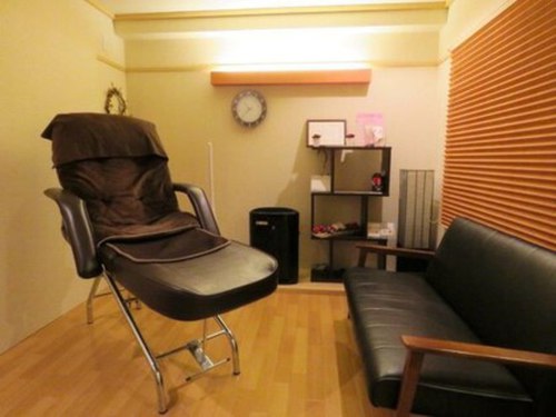 アーネスト エー 北口店 Earnest ; A(北海道札幌市北区北7条西5-6-1 ストークマンション札幌804号室)