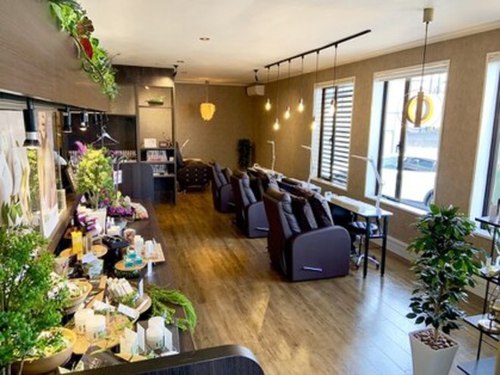オズ ネイルアンドアイ(OZ NAIL&EYE)(北海道旭川市豊岡11条1-3‐6)