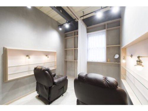 アース コアフュールボーテ 川越店(EARTH coiffure beaute)(埼玉県川越市南通町20-7 HMDプラザ1F)
