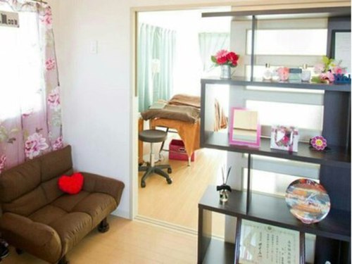 アイラッシュルーム アモ(Eyelash roOm A.mo)(千葉県茂原市八千代2-12-7 丸山マンション301)