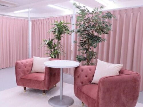 シャル デ ロケーション キョウバシ(Salle de Location kyobashi)(東京都中央区京橋3-6-8 茅ヶ紡ビル5F)