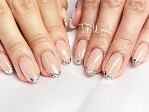 トゥルーネイルアンドアイラッシュ 銀座店(TRU NAIL & EYELASH)(東京都中央区銀座2-4-19 浅野第3ビル 6F)