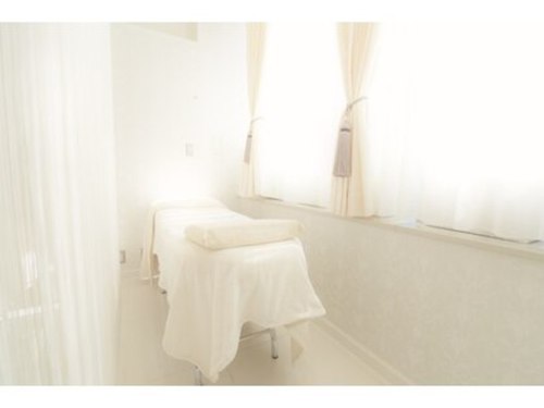 ダイヤモンドアイズ 銀座店(DIAMOND EYES)(東京都中央区銀座4-3-6 G4 BRICKS BLD 4F)