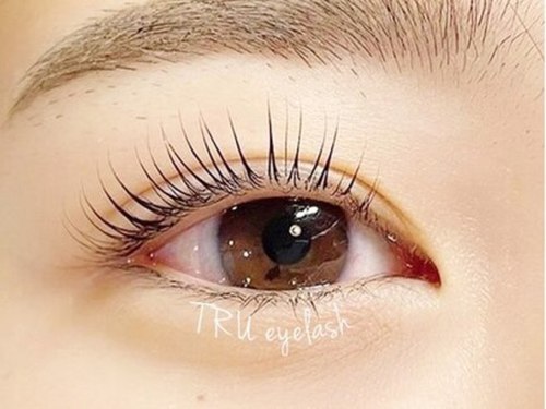 トゥルー ネイルアンドアイラッシュ 表参道店(TRU NAIL&EYELASH)(東京都港区北青山3-6-19 三和実業表参道ビル7F)