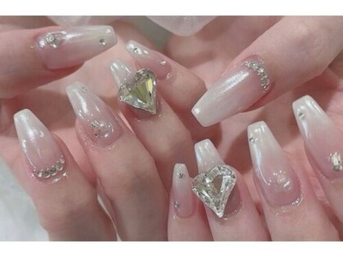 ハニーネイル 新宿店(Honey NAIL)(東京都新宿区歌舞伎町2-42-11カーサ新宿1005)