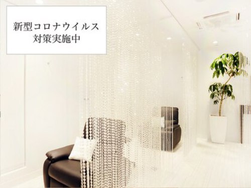 まつげエクステ専門店 ヴィーナスラッシュ 新宿店(Venus Lash)(東京都新宿区新宿3-14-23 マヤビル4F)