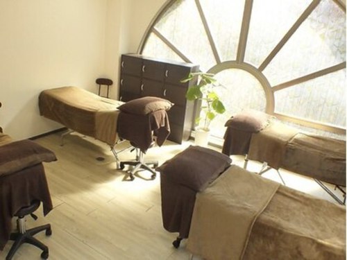 アイラッシュサロン リュネット(Eyelash salon Lunette)(東京都世田谷区代田5-31-1ダノイ下北沢2-3F)