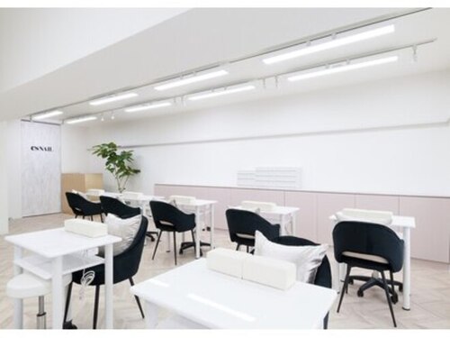 エスネイル 渋谷本店AT公園通り(es NAIL)(東京都渋谷区宇田川町19-5 山手マンション404)