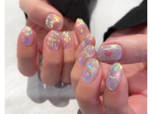 ミミネイルトウキョウ(MiMi NAIL TOKYO)(東京都渋谷区神宮前1-8-24 175番館別館303)