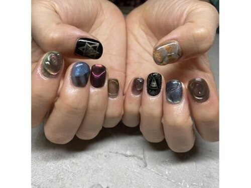 サニーサイドアップ ネイル(Sunny SideUp nail)(東京都渋谷区笹塚1-61)