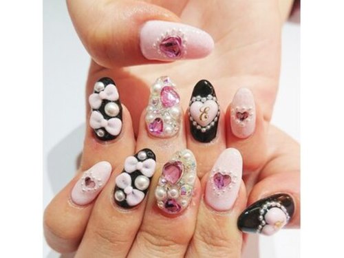 プティネイル(Puty Nail)(東京都渋谷区渋谷2-22-6 幸和ビル7F)