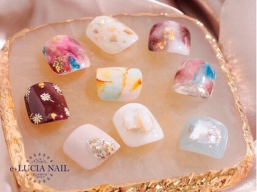 エバーアイズ ルチアネイル 渋谷店(EVER EYES × e+LUCIA NAIL)(東京都渋谷区渋谷3-18-7窪島ビル4F)