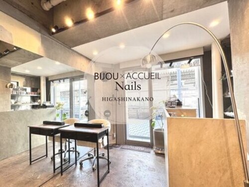 シックスティー ネイルズ バイ アクイユ 東中野(60min nails by ACCUEIL)(東京都中野区東中野1-56-8大島ビル新館1F)