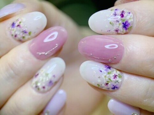 ネイルアート エクリ(Nail Art:Ecrit)(東京都北区田端1-16-5 コーポAT1F)