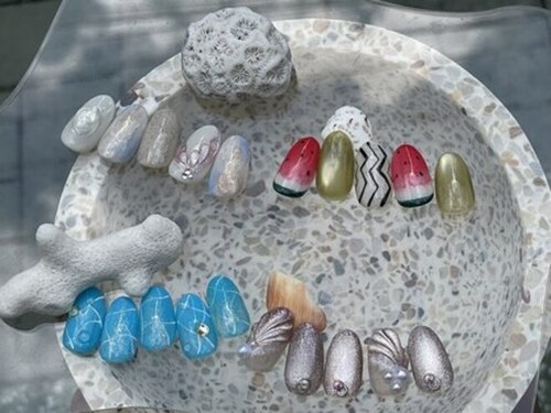 ネイルサロン アイナ(NailSalon Aina)(東京都足立区千住3-45 1階)