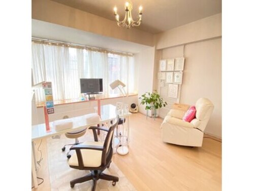 ネイルサロンアンドスクール サナティオ(Nail Salon & School Sanatio)(東京都足立区千住3-65)