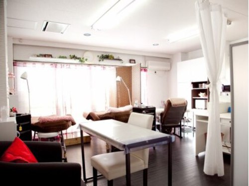 クオーレ(EyelashSalon CUORE)(東京都足立区綾瀬1‐38‐18 新妻ビル 1階)