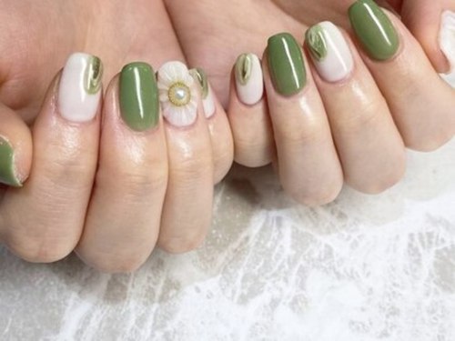 ネイルアイラッシュサロン ベティッシュ 桜木町店(Nail Eyelash Salon BETTISH)(神奈川県横浜市中区花咲町3-87 3F)