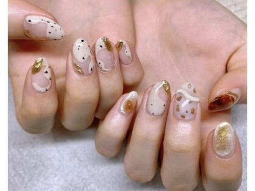 メリーヴ ネイルアンドアイラッシュ(Mereve nail&eyelash)(神奈川県横浜市西区浅間町5-387-7)