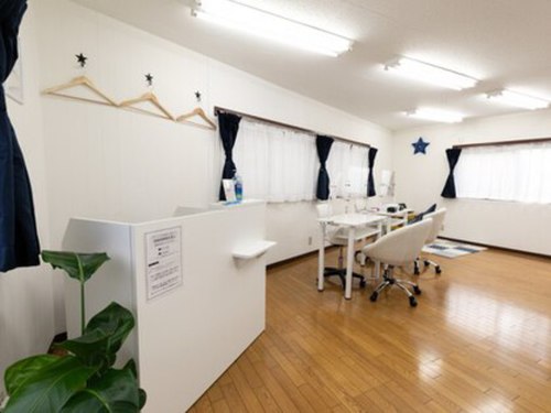 スター(STAR)(神奈川県横浜市保土ケ谷区西谷町1085ー6 2F)