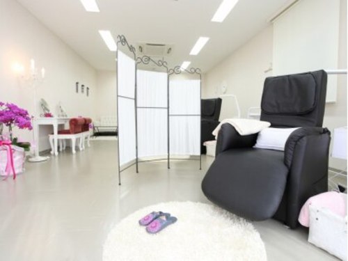 プラスジュエリー(+Jewelry)(神奈川県横浜市都筑区茅ケ崎中央44-5カトレアビル202)