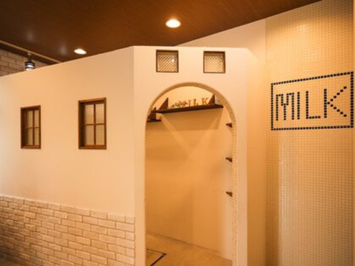 ミルク アイラッシュ 二俣川店(MILK)(神奈川県横浜市旭区万騎が原35-6 岩嵜ビル1F)