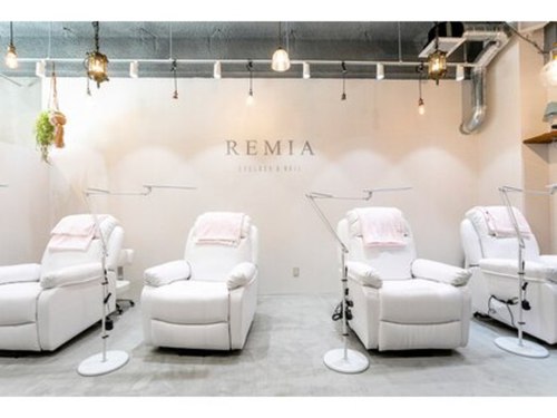 レミア 戸塚(REMIA)(神奈川県横浜市戸塚区戸塚町6003-2 エトワールリシェ 1F)