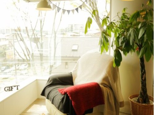 ヘアーサロン ギフト(HairSalon GIFT)(神奈川県横浜市青葉区もえぎ野13-21もえぎ野ガーデン301)