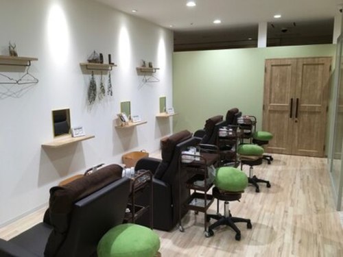 ドーリーラッシュノースポートモール店(神奈川県横浜市都筑区中川中央1-25-1 ノースポートモールB2F)