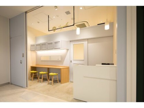 アンジェリック ウィング川崎店(Angelic)(神奈川県川崎市川崎区砂子1-3-1 4F)