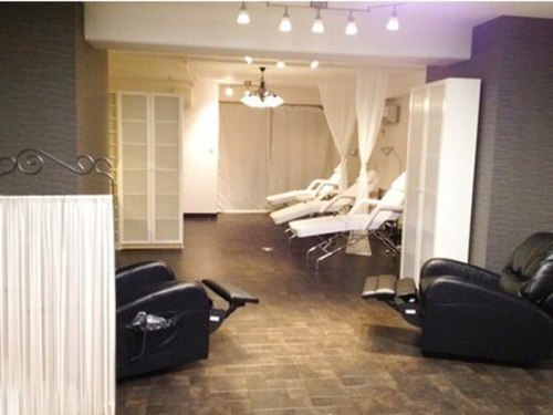 メリア アイラッシュサロン 相模大野店(Melia Eyelash Salon)(神奈川県相模原市南区相模大野8-4-14-1F)