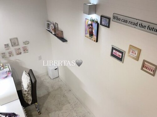リベルタス(LIBERTAS)(神奈川県横須賀市根岸町4-25-24 ボウソウビル102)