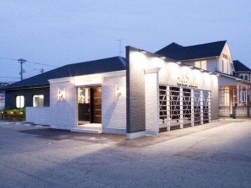 グランボーテ 高岡駅南店(GrandBeaute)(富山県高岡市京田117)