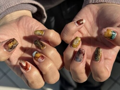 ラティ ネイル(Ratie nail)(富山県滑川市上小泉582-2)