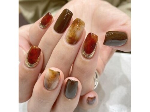 ネイルモア 金沢店(NAIL moA)(石川県金沢市無量寺アピタタウン金沢ベイC棟)