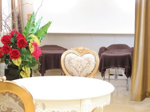 ビューティー パレ(beauty Pare)(石川県野々市市三納1-43-2 MagicDays内2F)