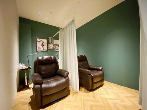 アース コアフュールボーテ 川中島店(EARTH coiffure beaute)(長野県長野市稲里町中氷鉋641-1)