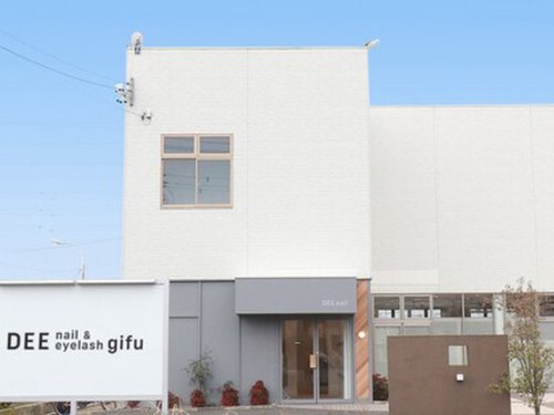 ディーネイル(DEE nail gifu)(岐阜県岐阜市北一色4-1-5)