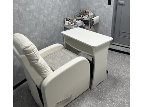 サロンパルヨン ヘアー アンド ネイル(SALON paljon Hair&Nail)(静岡県静岡市清水区草薙一里山3-37 パークハイツ1階2)