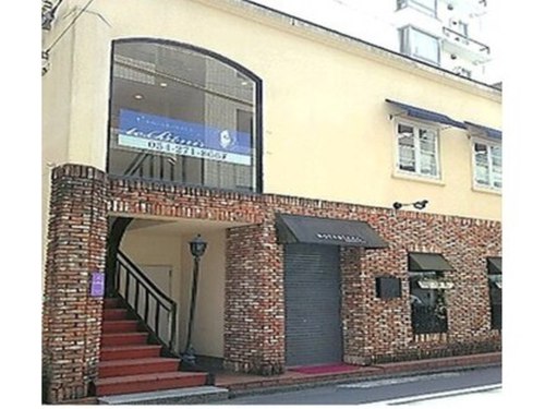 ベニール(tc.Benir)(静岡県静岡市葵区両替町1-6-13 シェードビル2F)