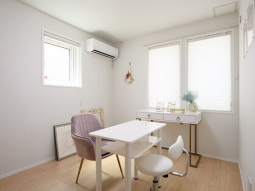 アニバーサリー ネイル カラン(Anniversary Nail Calin)(愛知県名古屋市北区浪打町2-)