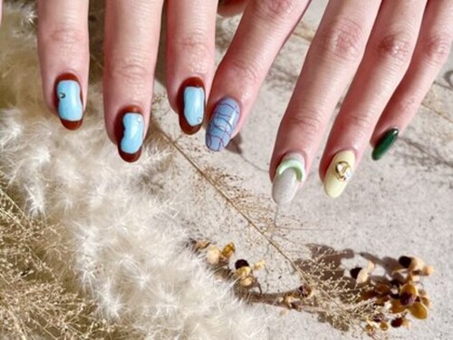 ネイルスペース ジェイズ ピンキー(NAIL SPACE J's PINKY)(愛知県名古屋市東区泉2-25-23 泉グランドビルB1)