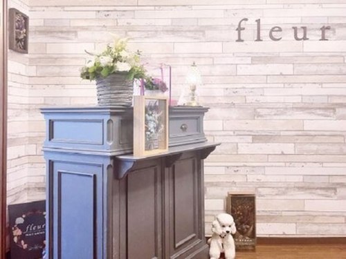 フルール(fleur)(愛知県名古屋市中区新栄2-2-7東和マンション広小路203)