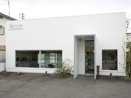 ベルシック アイラッシュサロン(BELCHIC)(愛知県春日井市篠木町8‐2794‐3)