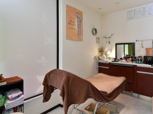 ヘアーアンドフェイシャル ユー(hair&facial U)(愛知県豊田市上丘町山の神78‐2)