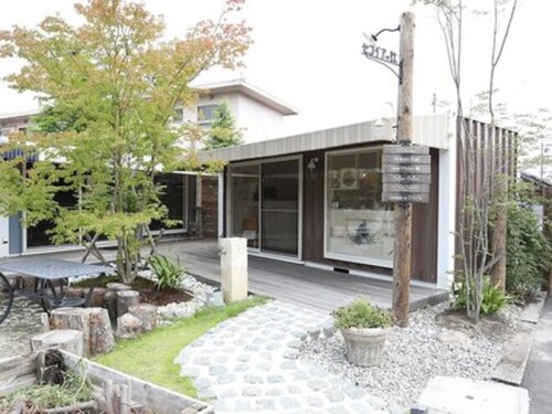 リ アドーア(Re:adore)(愛知県高浜市芳川町1-1-11 cafeけやきの杜パーク内)