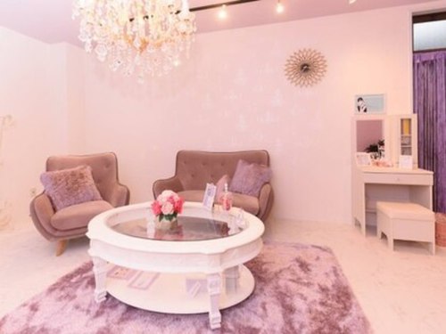 プランセス(Princesse)(三重県津市大門6-9 ユームビル2階)
