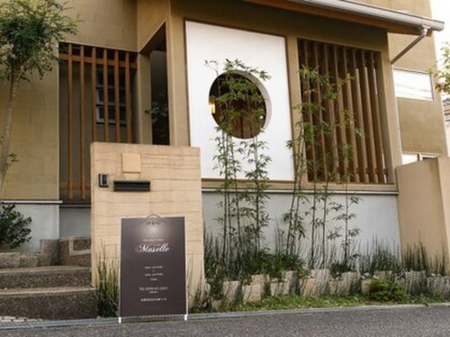 ミュゼル(三重県名張市百合が丘東2番町70)